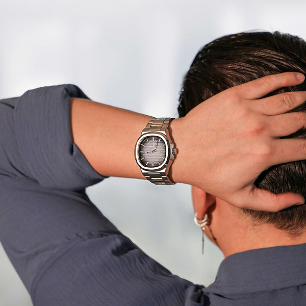 Zegarek męski | Stylowy i elegancki zegarek na stalowej bransolecie